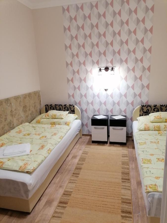 Kaktuszvirag Apartmanhaz Hajdúszoboszló المظهر الخارجي الصورة