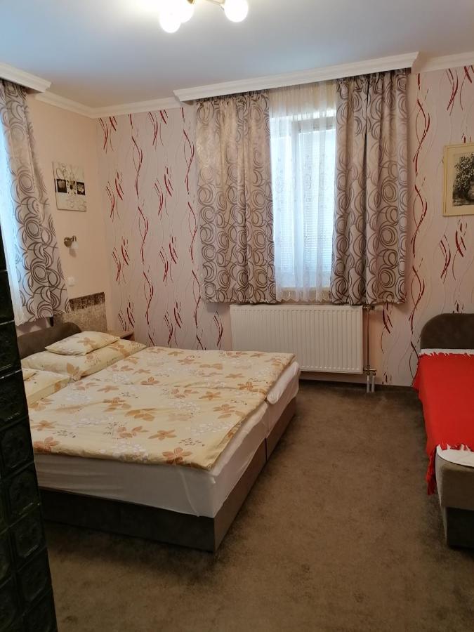 Kaktuszvirag Apartmanhaz Hajdúszoboszló المظهر الخارجي الصورة
